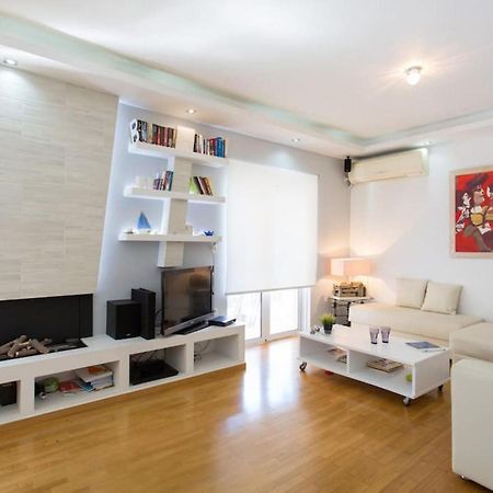 One Block From The Sea Family House At Floisvos Apartment Athens Exterior photo